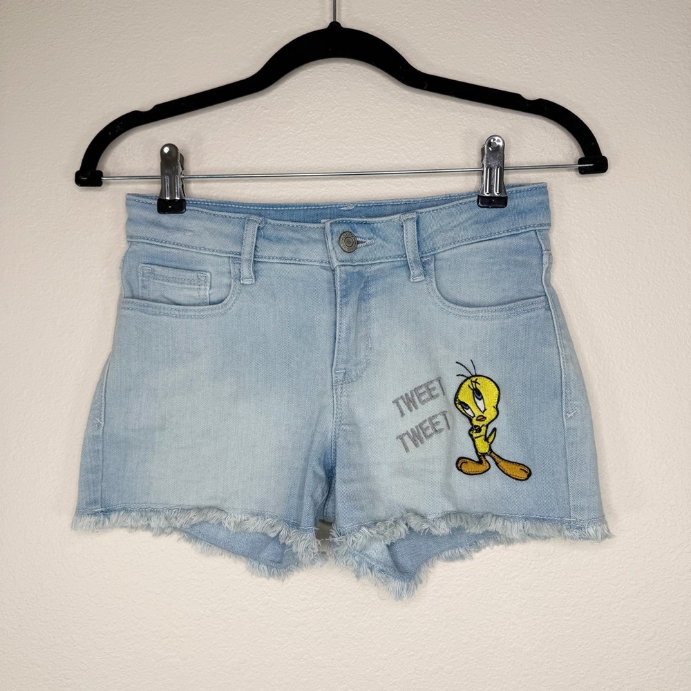 GAP Kids Looney Tunes Tweety Bird Embroidered Denim Cutoff Jean Shorts - Picture 2 of 12